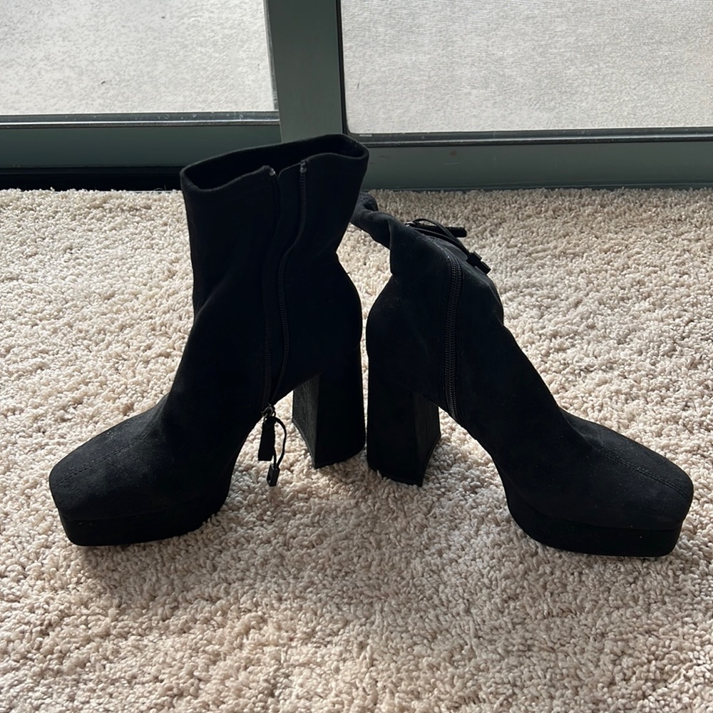Zara platform boots (black, size 7)